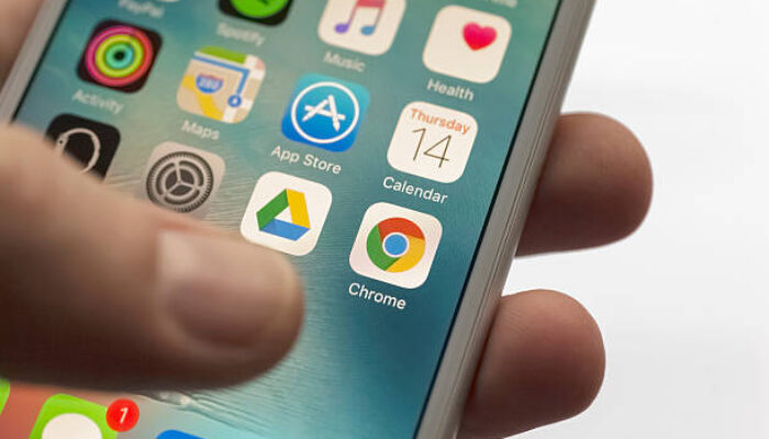 Chrome iOS Hadirkan Fitur Pisah Akun Kerja dan Pribadi