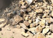 Proyek Lapen di Desa Lamongan Diduga Tidak Transparan dan Tidak Sesuai Spesifikasi