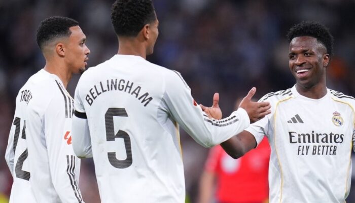 Real Madrid Tundukkan Alaves 2-1, Tempel Ketat Puncak La Liga