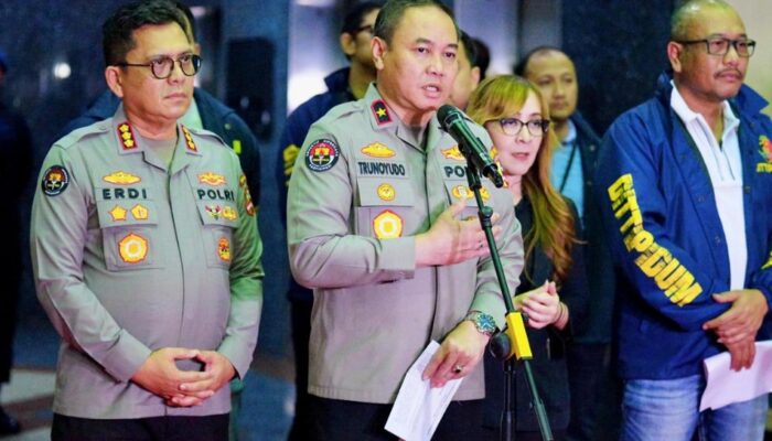 Bareskrim Bongkar Judi Online Internasional di Jakbar, 321 WNA Ditangkap